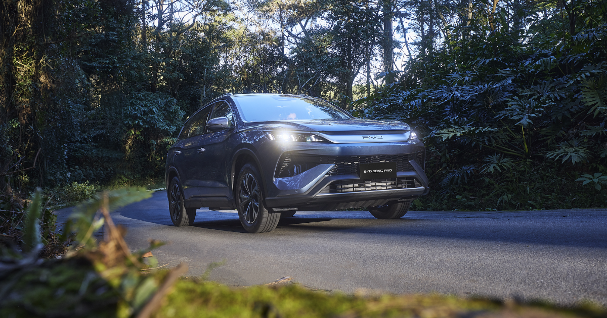 BYD Song Pro Flex, SUV híbrido plug-in com tecnologia flex para uso de etanol ou gasolina.