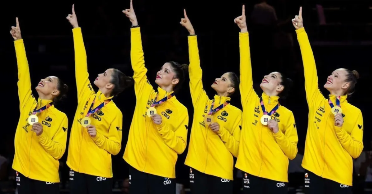 Ginastas da seleção brasileira de ginástica rítmica durante o Mundial de Frankfurt, na Alemanha.
