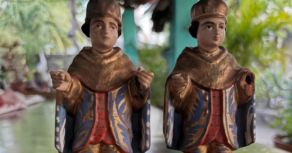 Doces e elementos tradicionais da celebração de São Cosme e Damião.