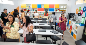 SESI Ceará usa laboratório de inclusão que preparar professores para sala de aula
