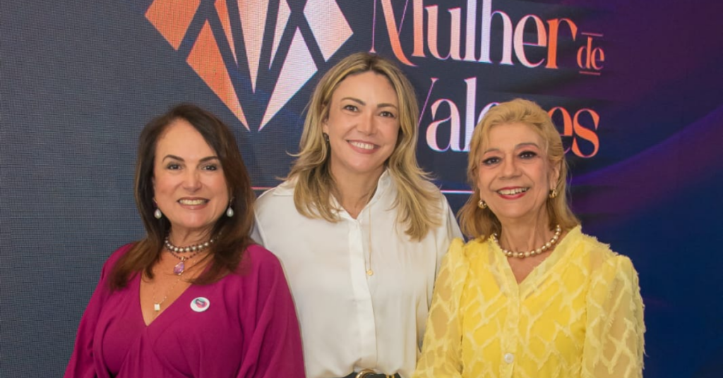 Ana Luiza Costa Lima participa de encontro do Mulheres de Valores em Fortaleza.