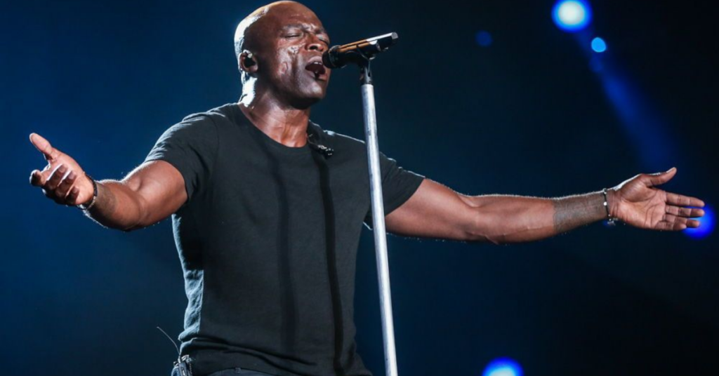 Seal, cantor britânico que fará cinco shows no Brasil em 2026.